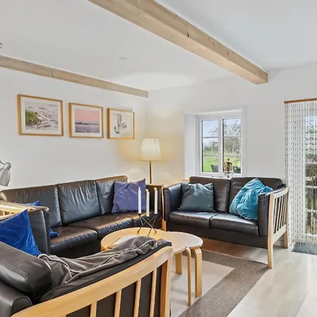 בית נופש Awesome In With Wifi