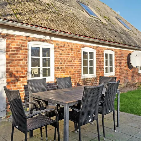 3 Bedroom Lovely In * Bredebro